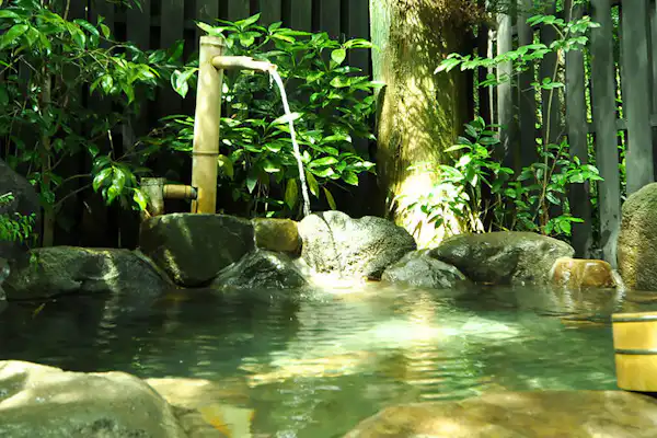 น้ำพุร้อน