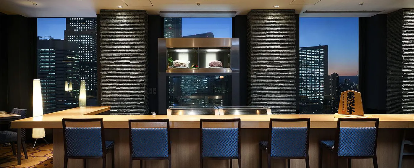 ไดนิ่งแอนด์บาร์สไตล์ญี่ปุ่น FUGA (Fuga)