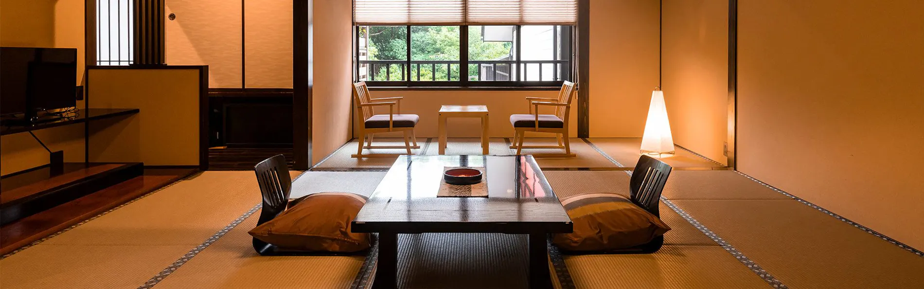 割烹旅館 越前満月