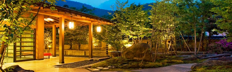 山中温泉のカップル 夫婦におすすめのホテル 旅館 13選 宿泊予約は 一休 Com 山中温泉のカップル 夫婦におすすめのホテル 旅館 13選 宿泊予約は 一休 Com