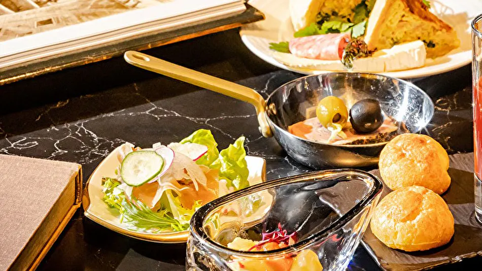 Cross Hotel Osaka (ORIX Hotels & Resorts)
