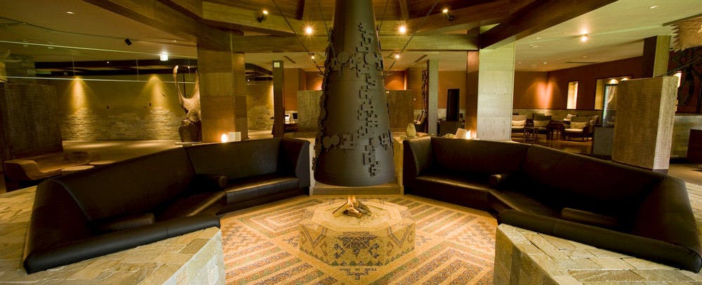 ã¨ã³ãã©ã³ã¹ï¼ã©ã¦ã³ã¸ãåã