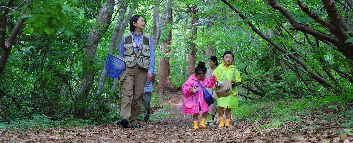 Join a guide to discover wildlife (Paid/Reservation Required)