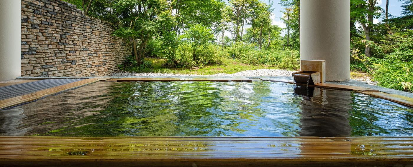 pH 8.9 Beautifying Hot Spring