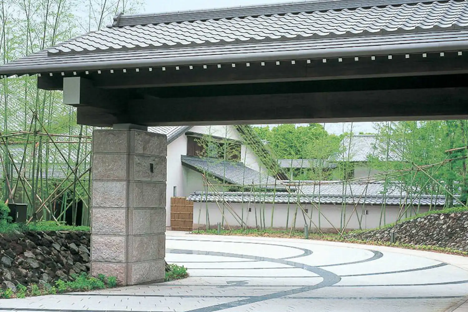 ภายนอกอาคาร