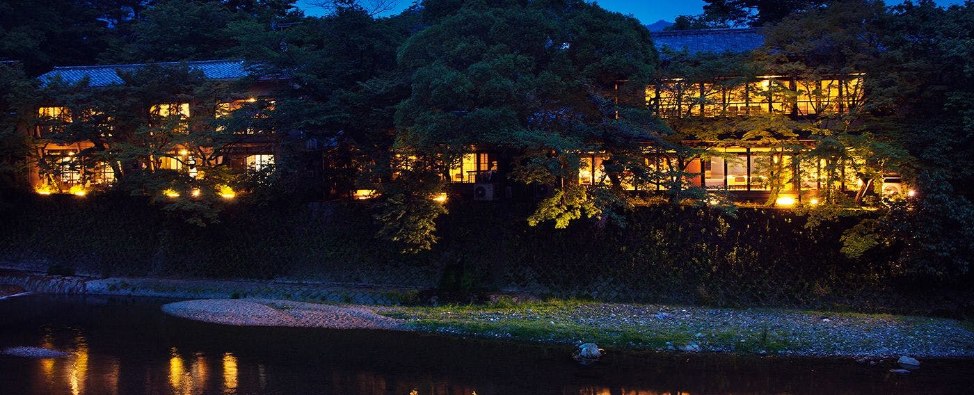 山ばな　平八茶屋