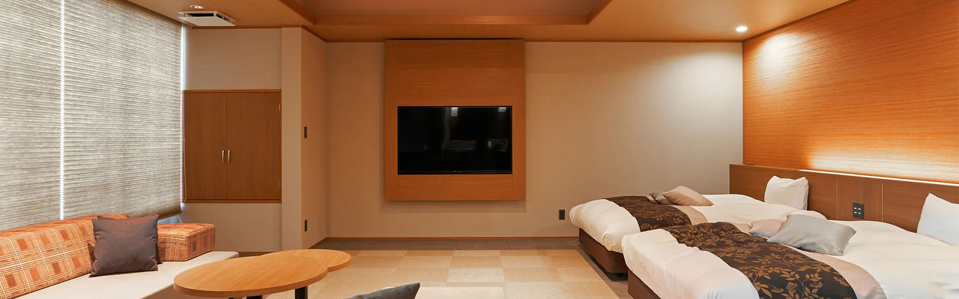 糸柳こやど ゆわ