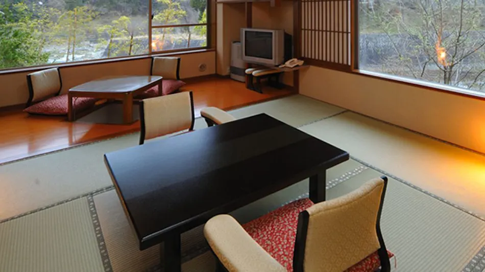 Harumiya Ryokan