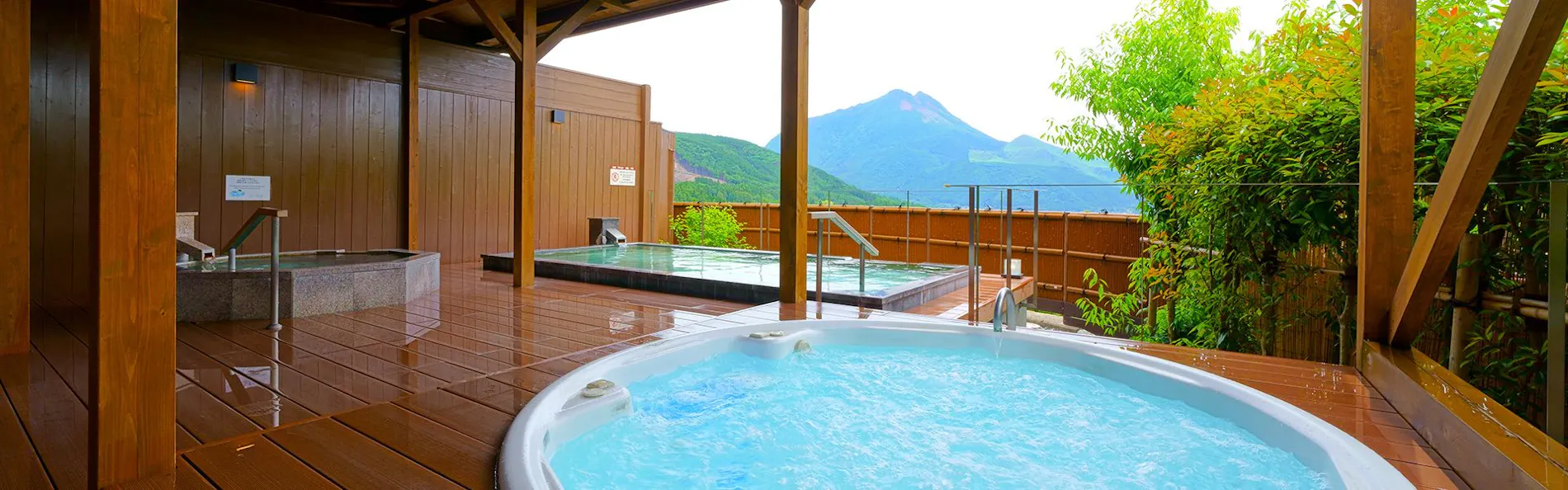 朝霧のみえる宿 ゆふいん花由