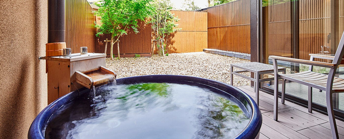 各部屋に露天、もしくは半露天風呂がついています