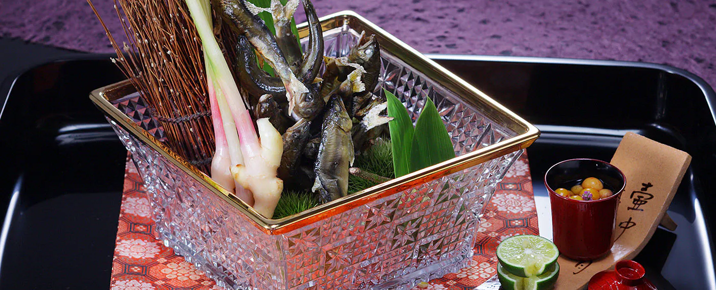 お食事