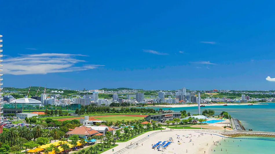 The Beach Tower Okinawa (Kyoritsu Resort)