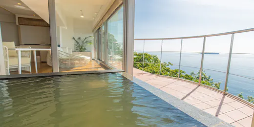 ホテルふたり木もれ陽