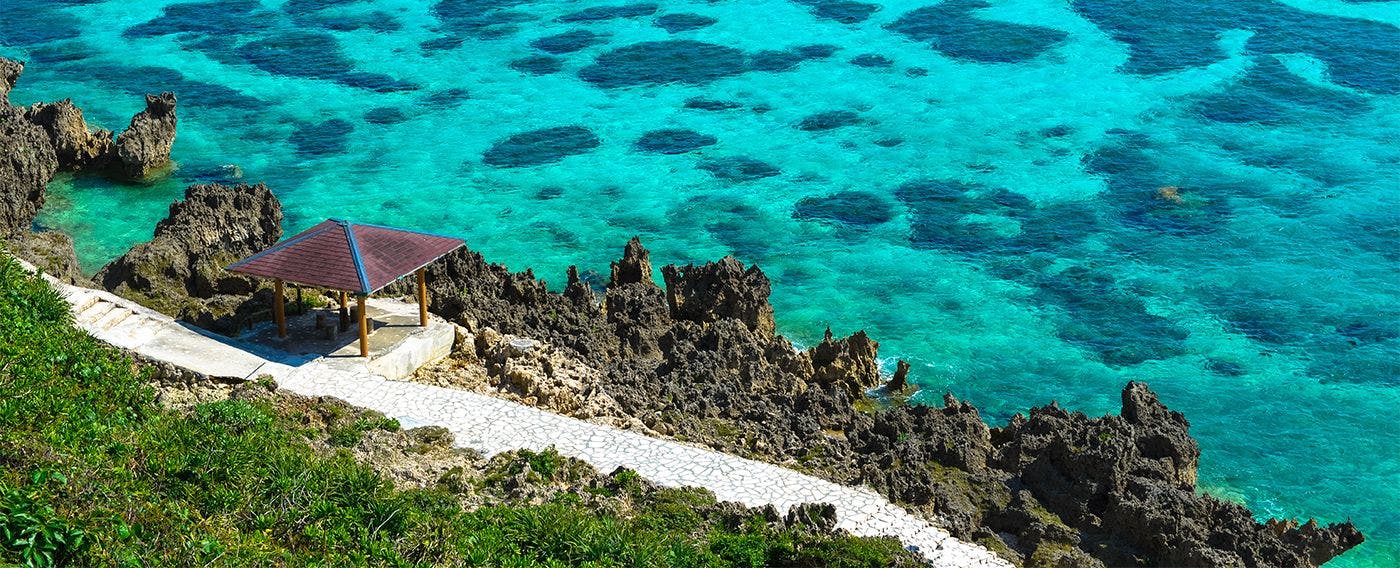 施設周辺には宮古ブルーの美観を愉しめるインギャーマリンガーデンがございます。