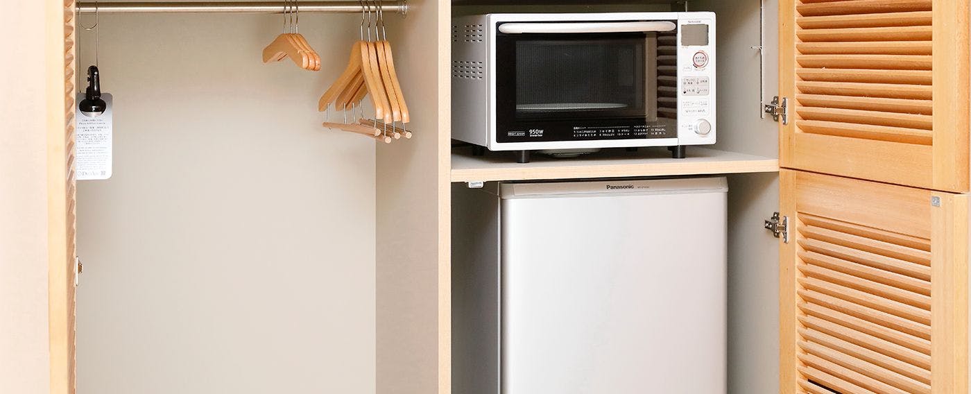 【客室設備】大人数でも困らない二層式冷蔵庫