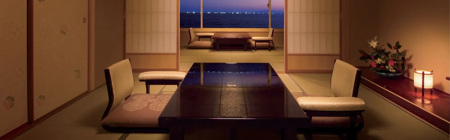 平成館しおさい亭別館花月