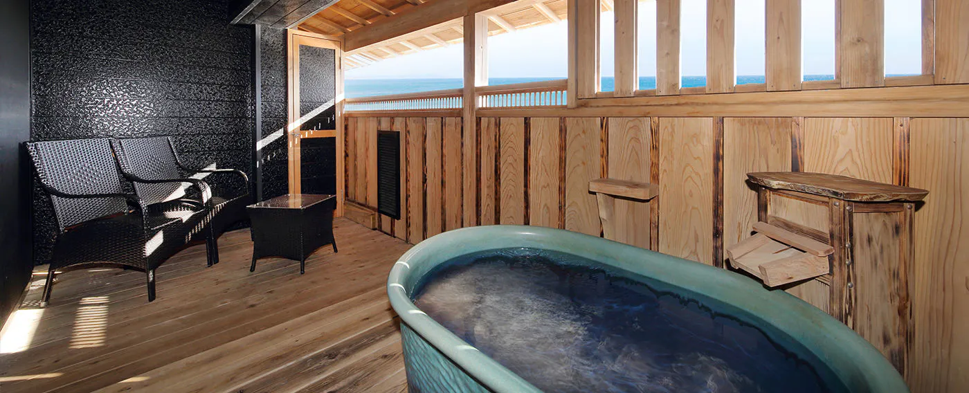 新渚感行政「輝」露天浴池