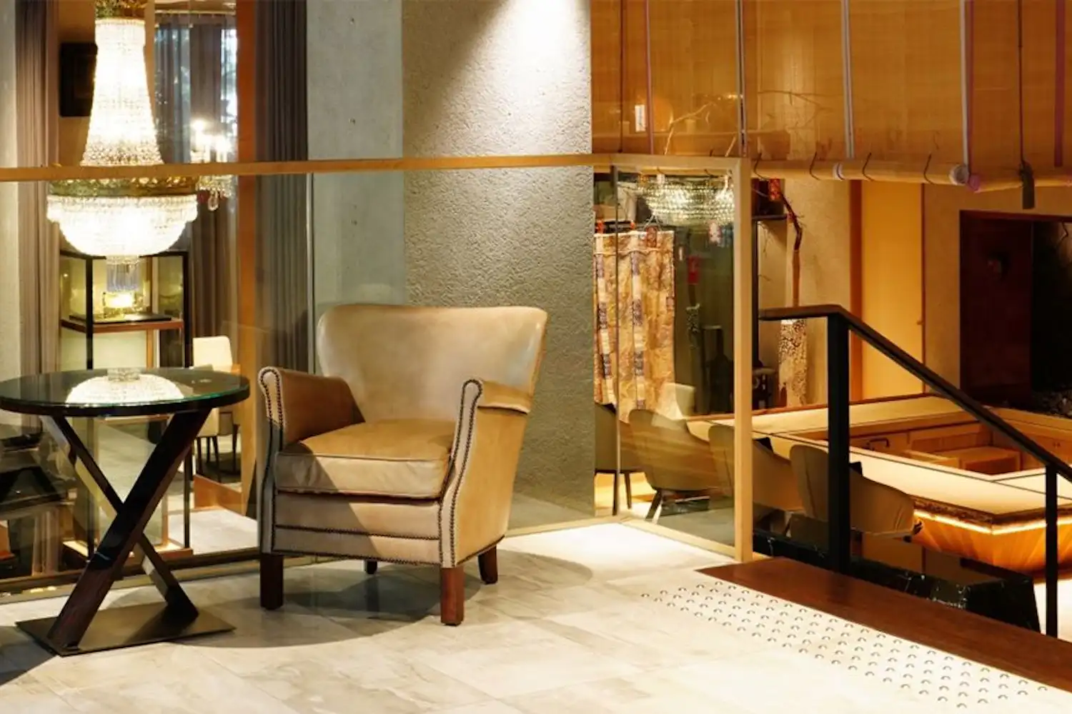 ด้านหน้าฟรอนต์