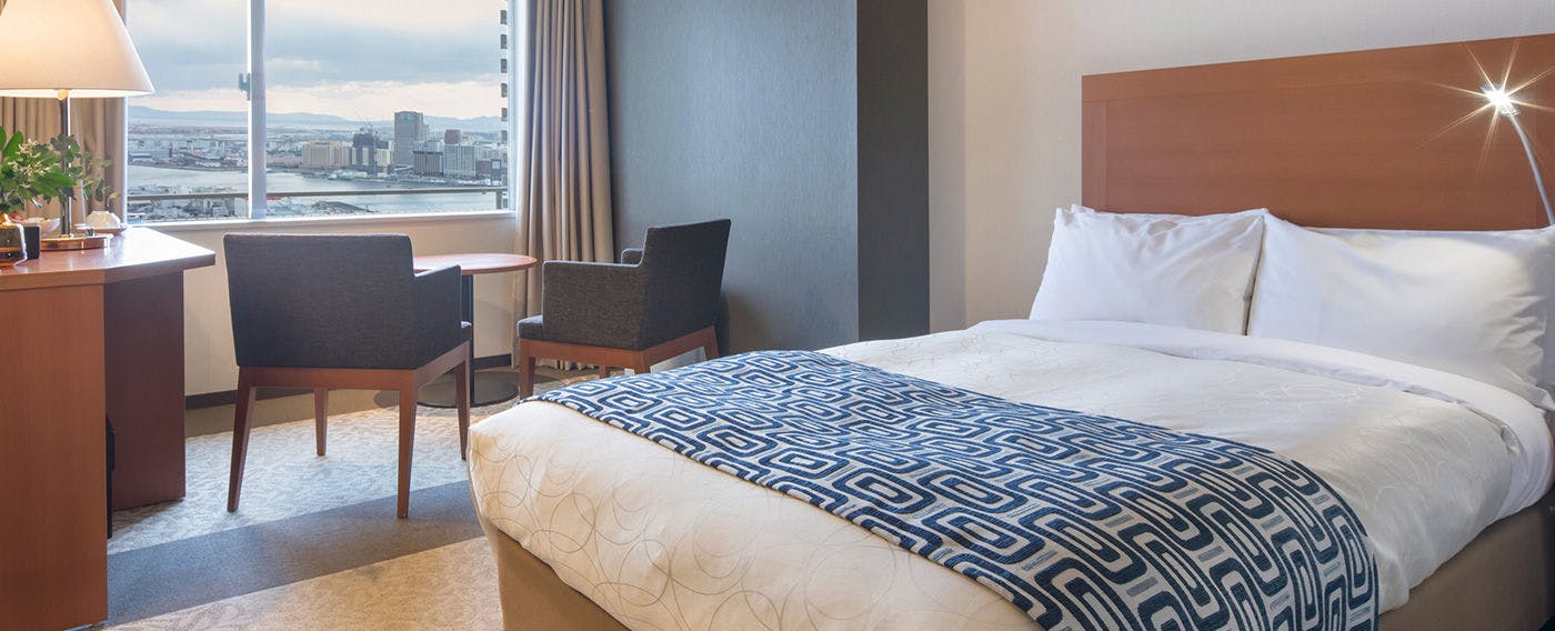 Art Hotel Osaka Bay Tower