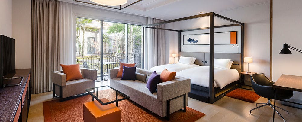 KYUKARUIZAWA KIKYO, Curio Collection by Hilton