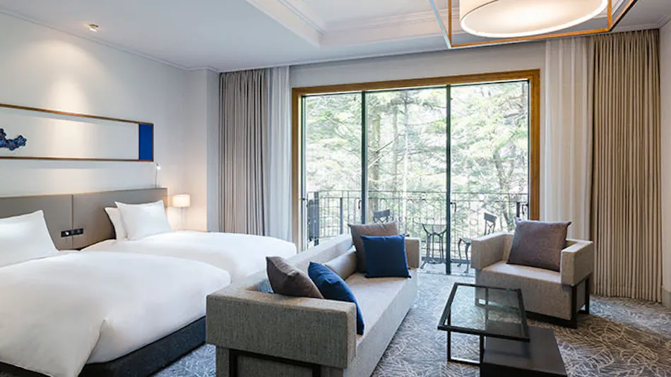 KYUKARUIZAWA KIKYO, Curio Collection by Hilton