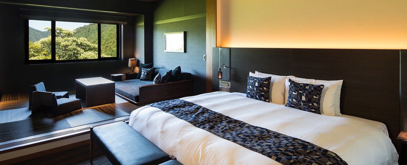 bar hotel 箱根香山