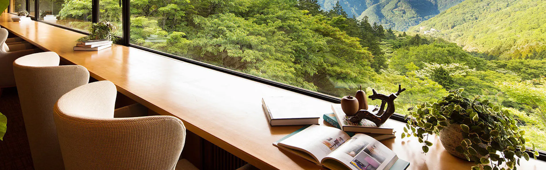 bar hotel 箱根香山