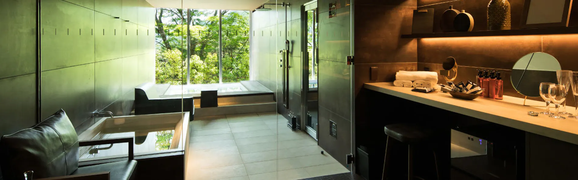bar hotel 箱根香山