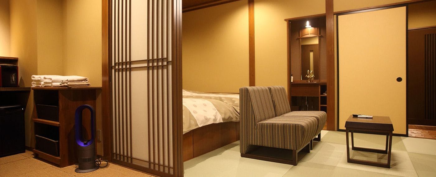 ห้องพักพร้อมอ่างอาบน้ำกลางแจ้ง / Mokubei