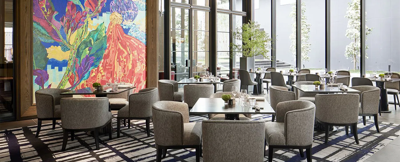 レストラン&バー