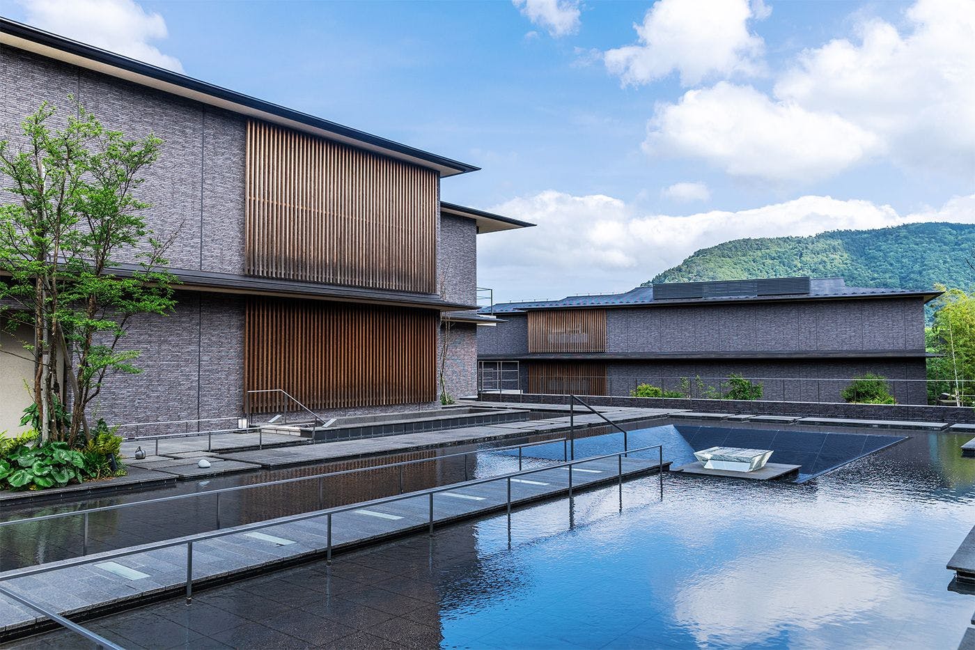 Fasilitas di dalam gedung