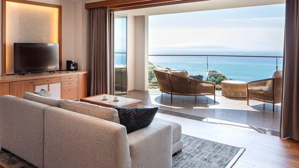 Izu Hotel Resort & Spa