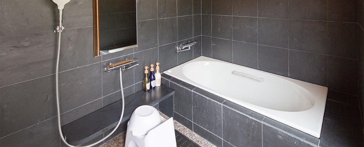 Suisui Garden Ryokan (Registered Tangible Cultural Property Inn / Art Hotel Kokura)