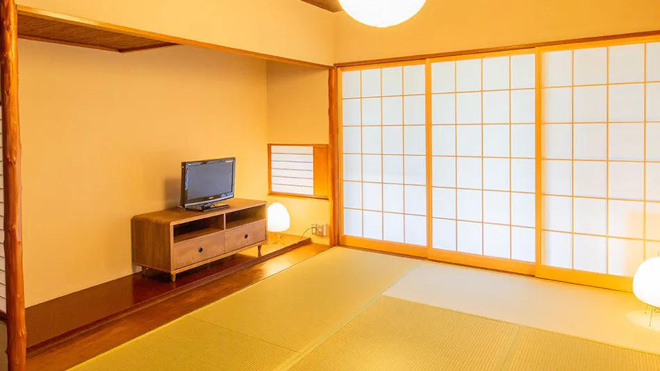 Suisui Garden Ryokan (Registered Tangible Cultural Property Inn / Art Hotel Kokura)