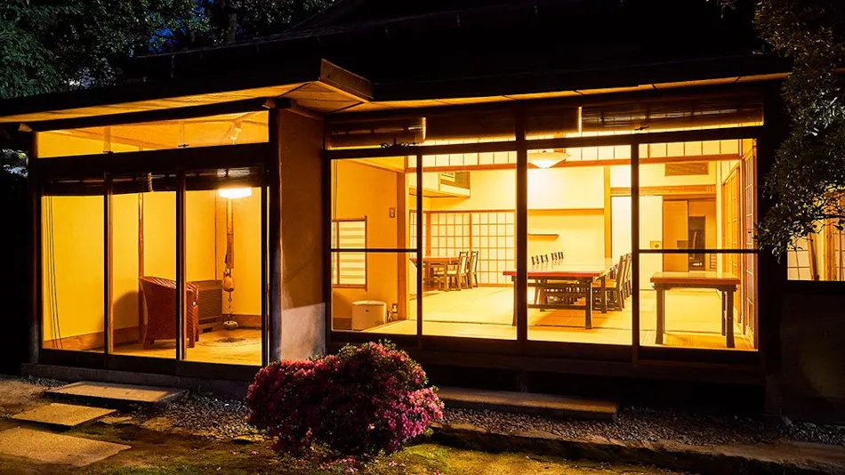 Suisui Garden Ryokan (Registered Tangible Cultural Property Inn / Art Hotel Kokura)