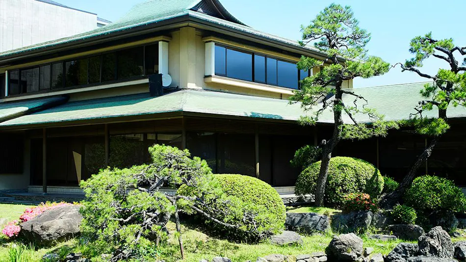 Suisui Garden Ryokan (Registered Tangible Cultural Property Inn / Art Hotel Kokura)