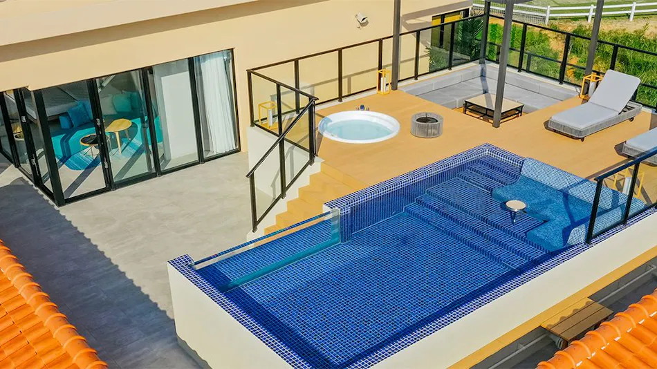 AQUASENSE Hotel & Resort