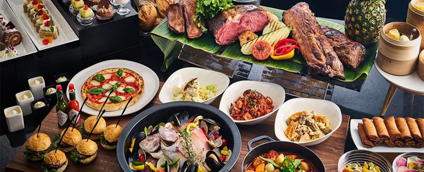 【런치 뷔페 / Parade】