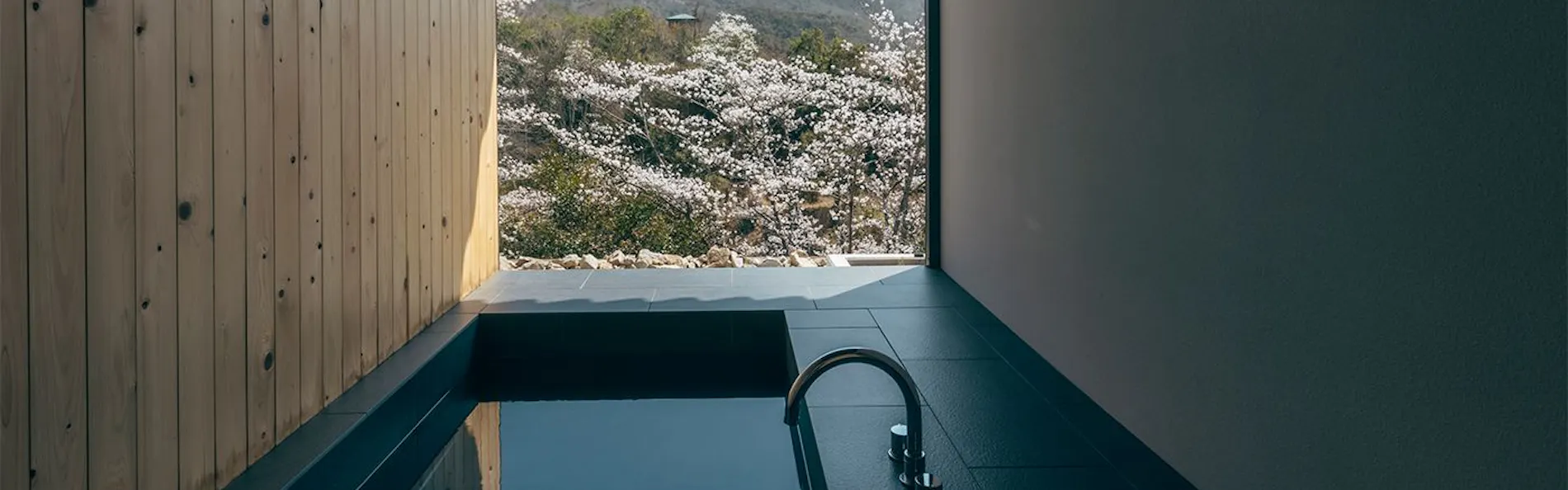 GLAMP CABIN 東条湖・丹波篠山
