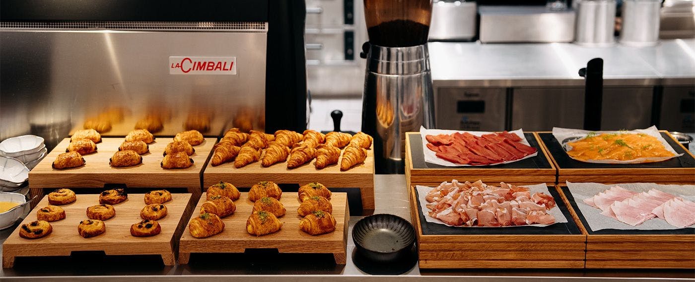 Le Pristine Cafe Tokyo