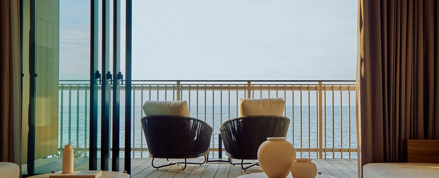 Seven x Seven Itoshima