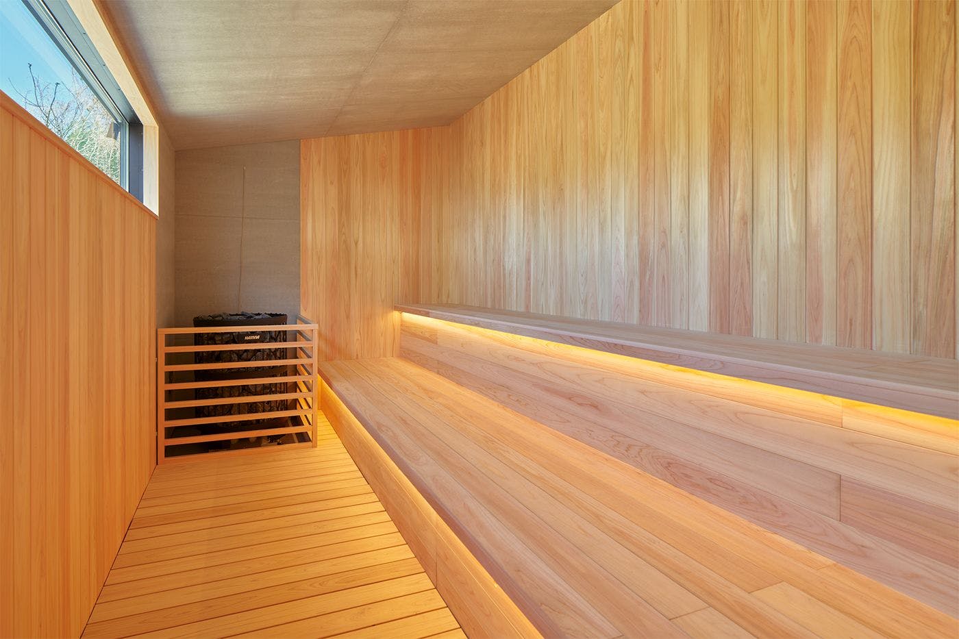 Seven x Seven Itoshima