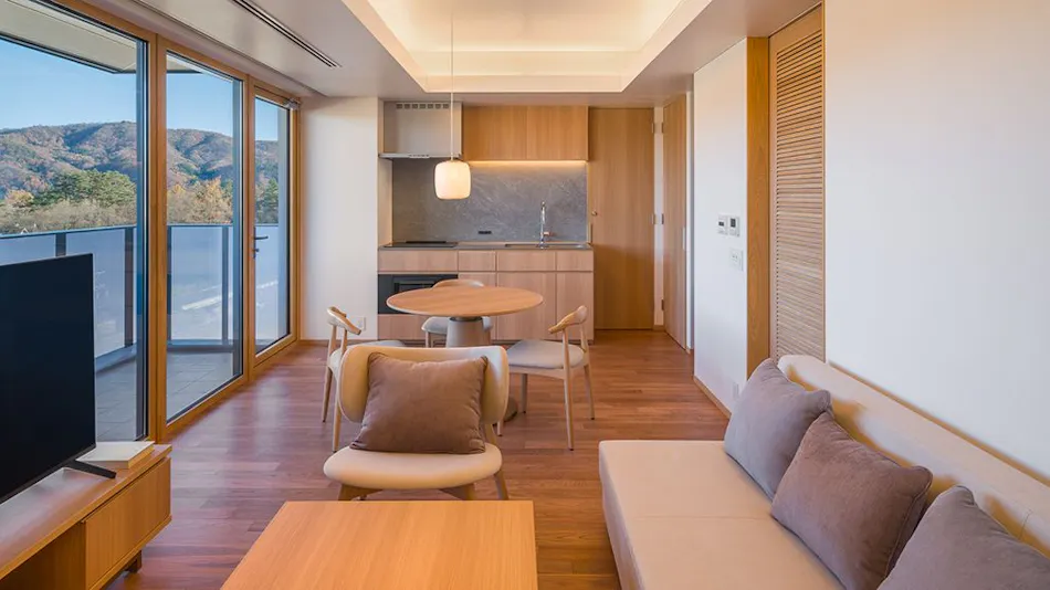 HOTEL LA VIGNE HAKUBA by Onko Chishin