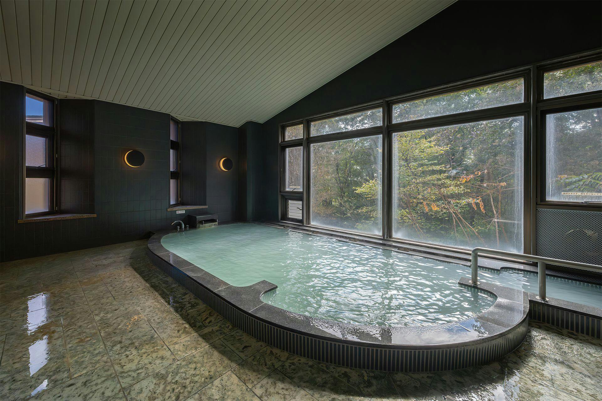 那須温泉 森旬の籠／ヒューイットリゾート