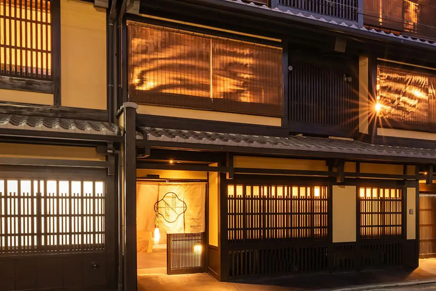 ภายนอกอาคาร