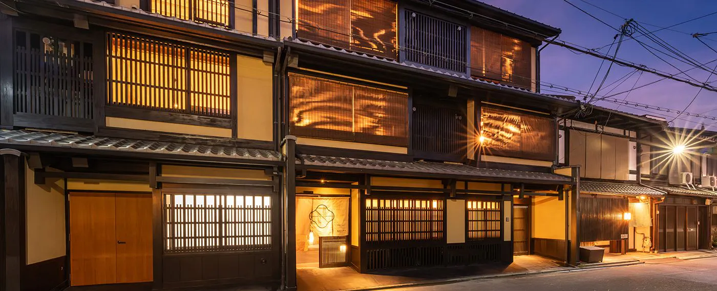 ภายนอกอาคาร