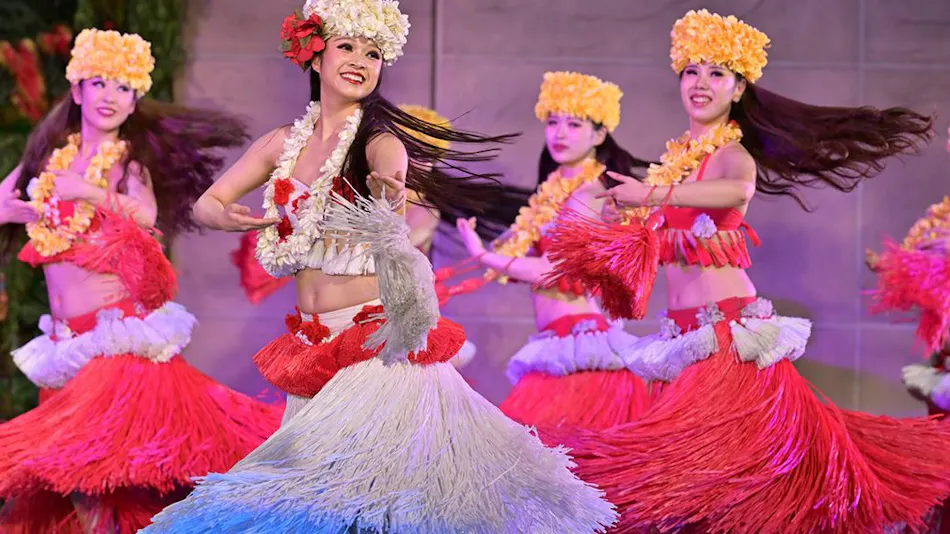 Spa Resort Hawaiians Will Port