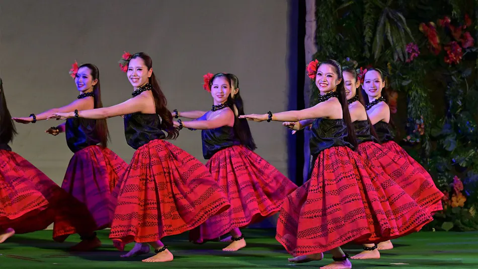 Spa Resort Hawaiians Will Port