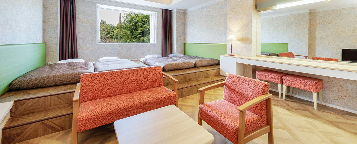 Spa Resort Hawaiians Will Port