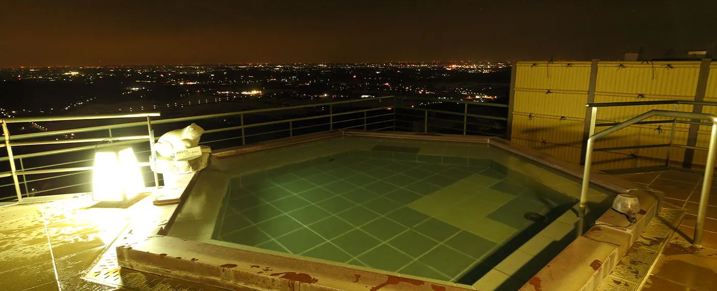 ออนเซ็นกลางแจ้ง